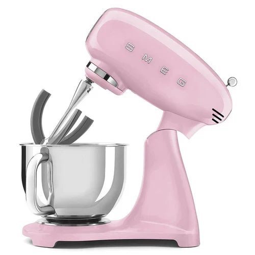 SMEG SMF03PKUK 50s Style Stand Mixer Pink - Image 4